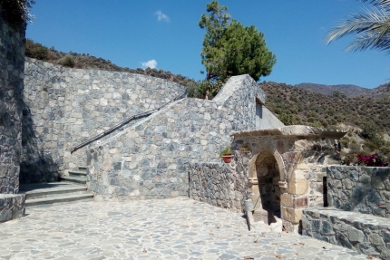 Монастырь Панагии Амиру на Кипре